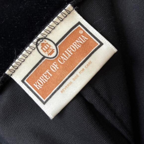 90s vintage black velvet midi skirt with side slit - Picture 4 of 6